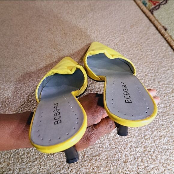 BCBGirls    - Picture 5 of 14